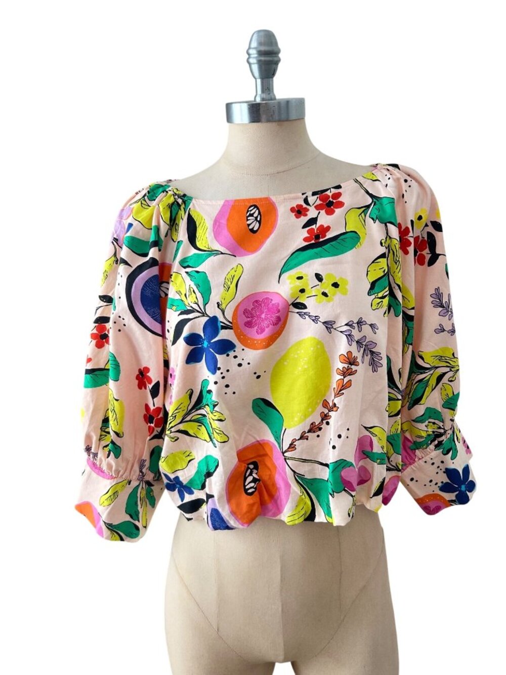 Emily McCarthy Celeste Crop Floral Citrus Top Large NWT